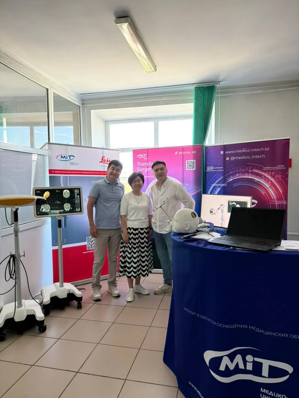 Brainlab, Leica Microsystems и MIT представили современные цифровые технологии для нейрохирургии в Семее — фото 1